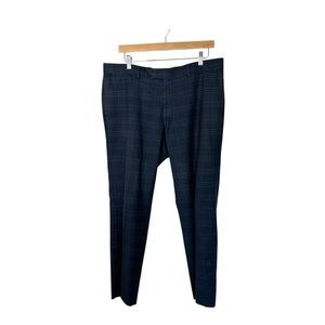 NHP Men’s Classic Plaid Tapered Trousers in Navy Blue Size 35